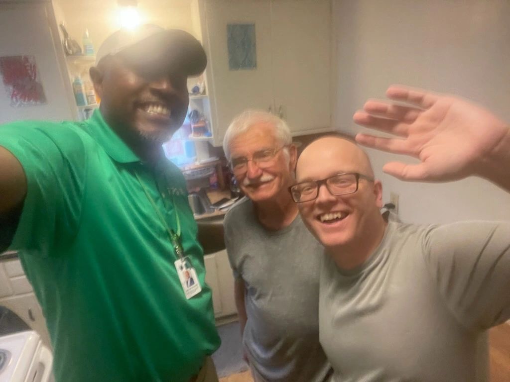 Level V team selfie